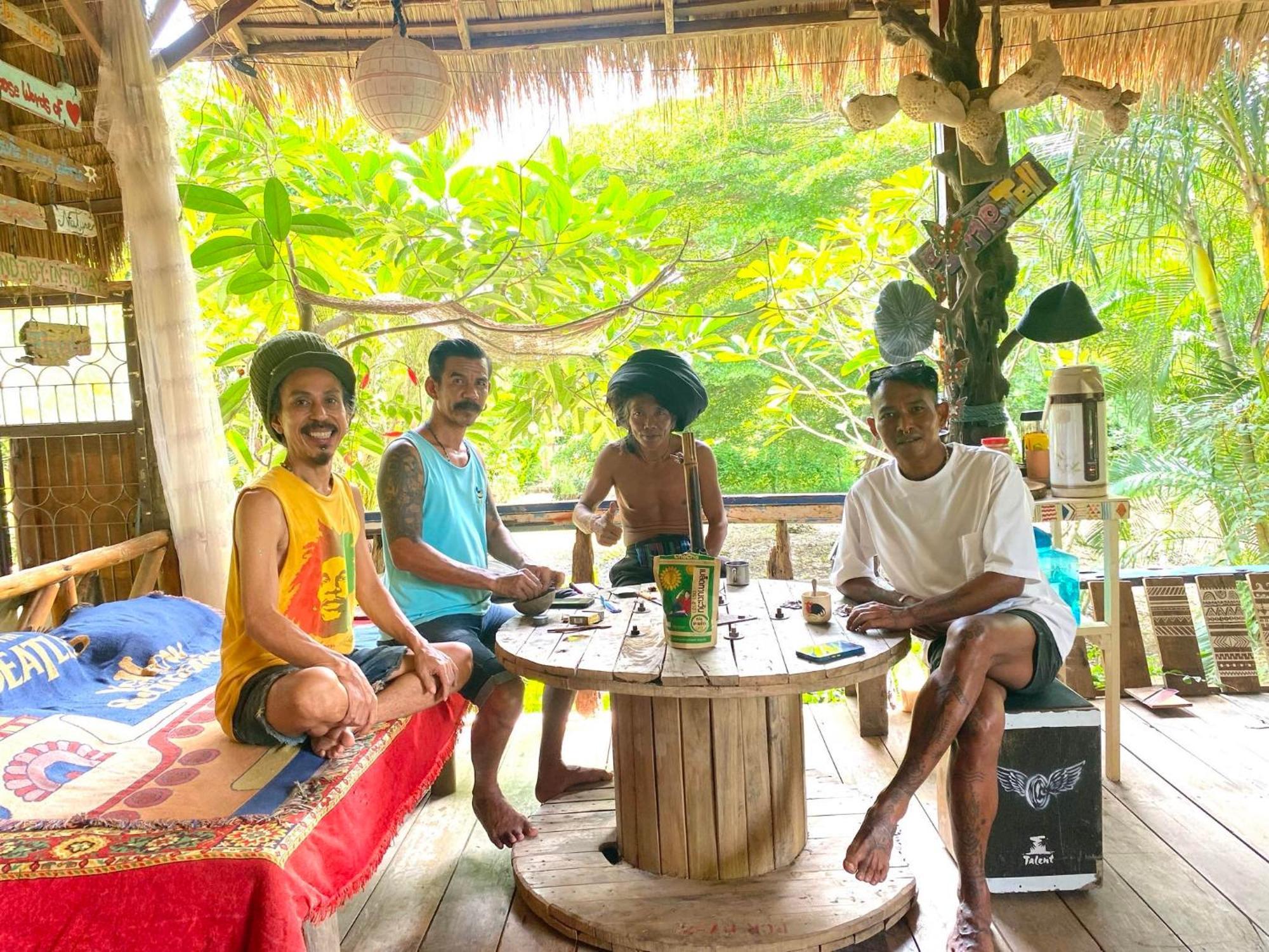 Seree Bungalows & Chill Bar Koh Chang Buitenkant foto