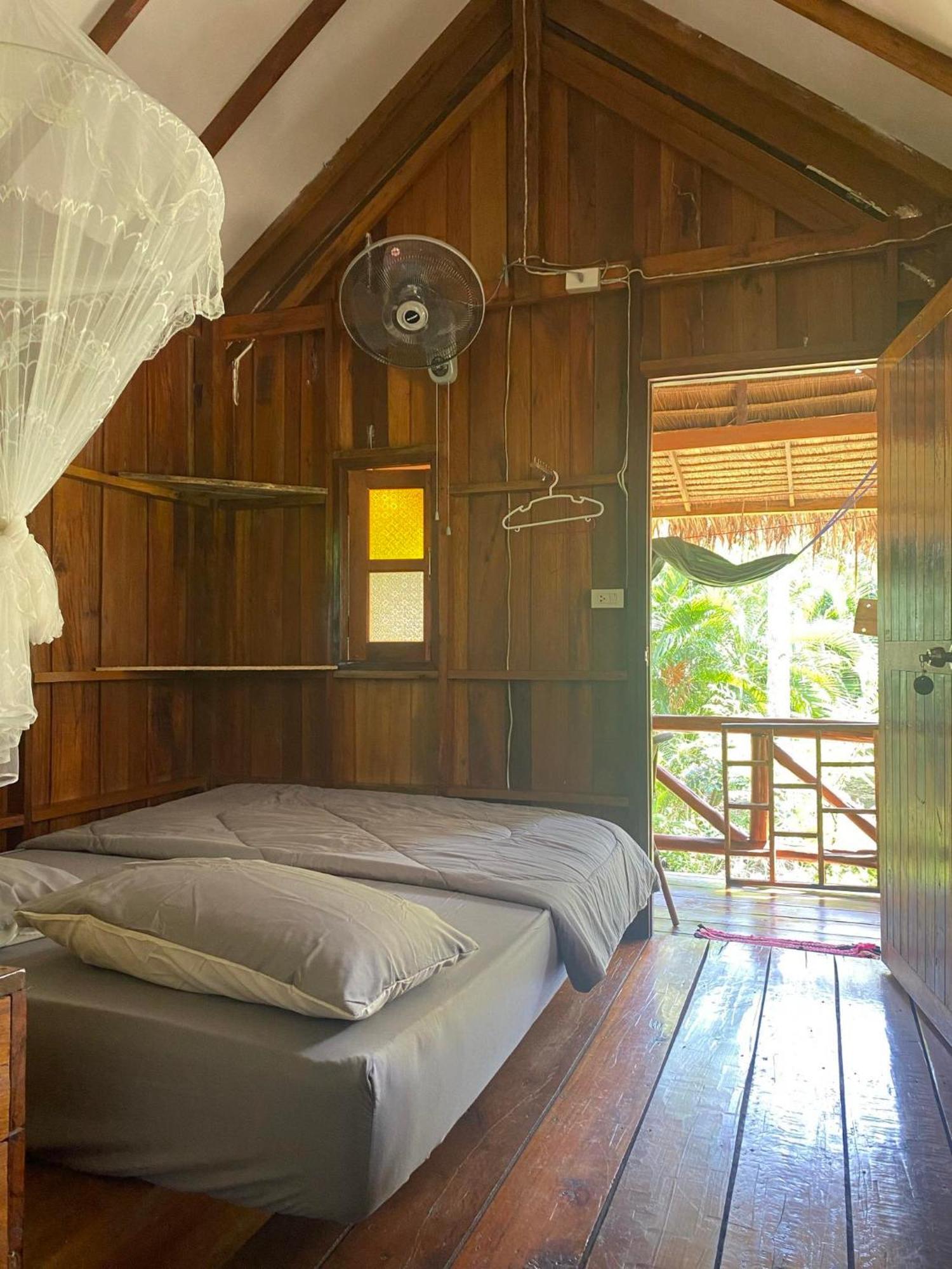 Seree Bungalows & Chill Bar Koh Chang Buitenkant foto